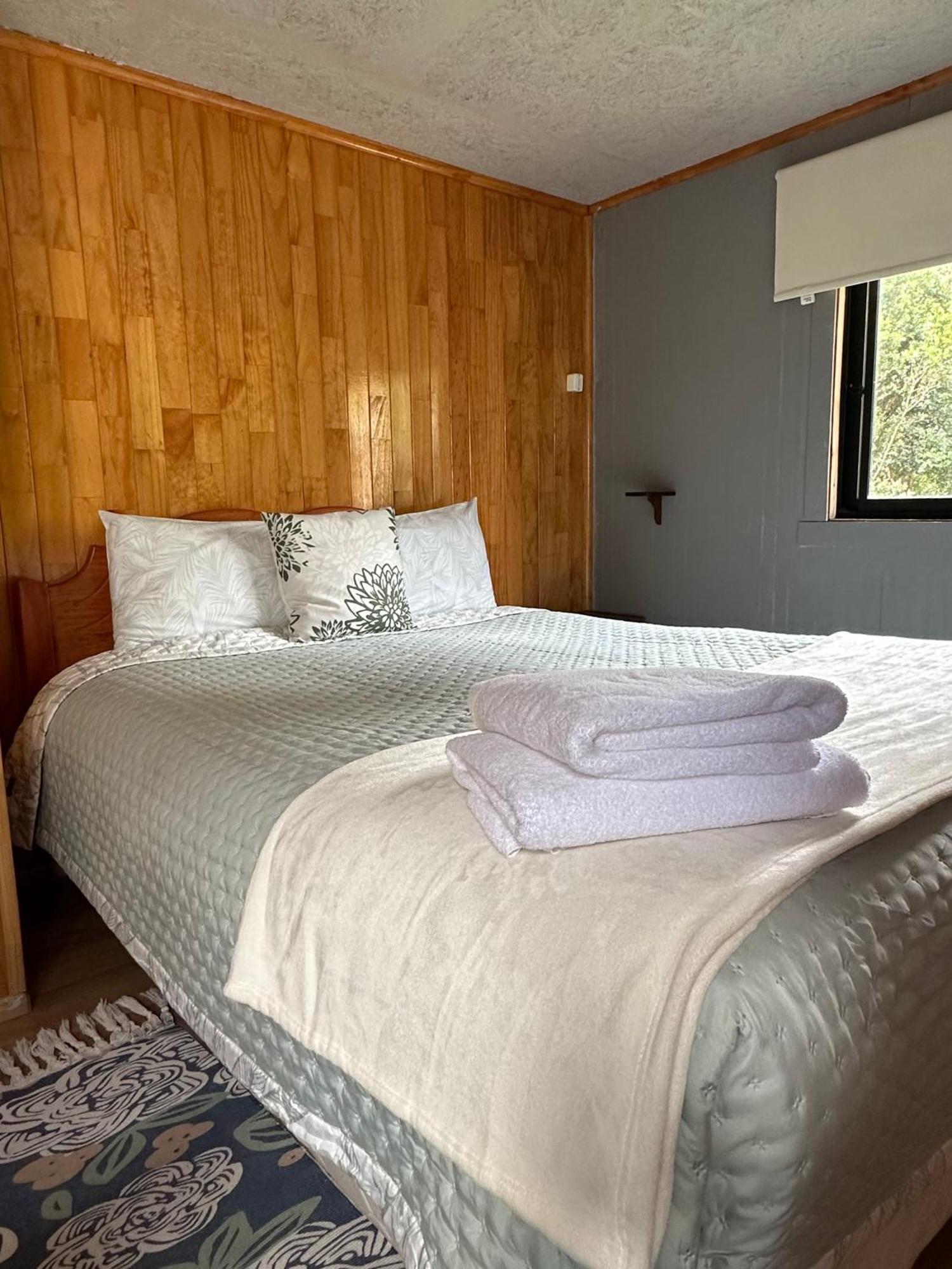 Cabanas Kuyen Austral Hornopiren Ngoại thất bức ảnh